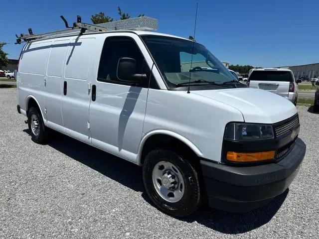 2022 Chevrolet Express Cargo Van RWD 2500 Regular Wheelbase WT
