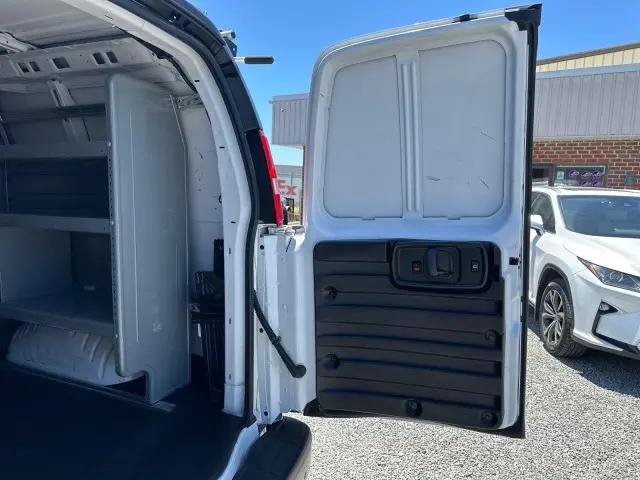2022 Chevrolet Express Cargo Van RWD 2500 Regular Wheelbase WT