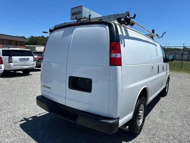 2022 Chevrolet Express Cargo Van RWD 2500 Regular Wheelbase WT