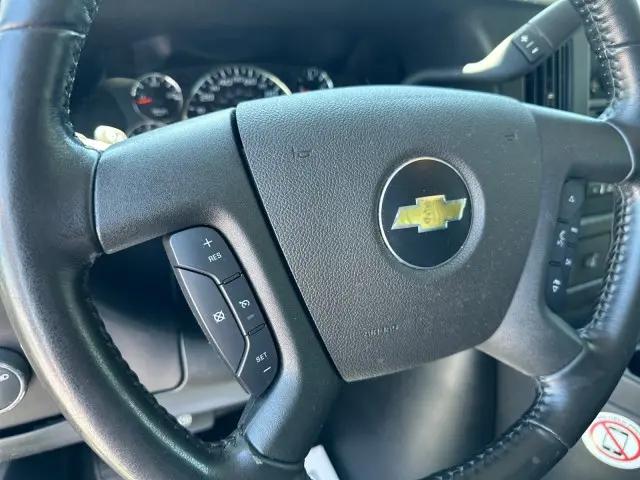 2022 Chevrolet Express Cargo Van RWD 2500 Regular Wheelbase WT
