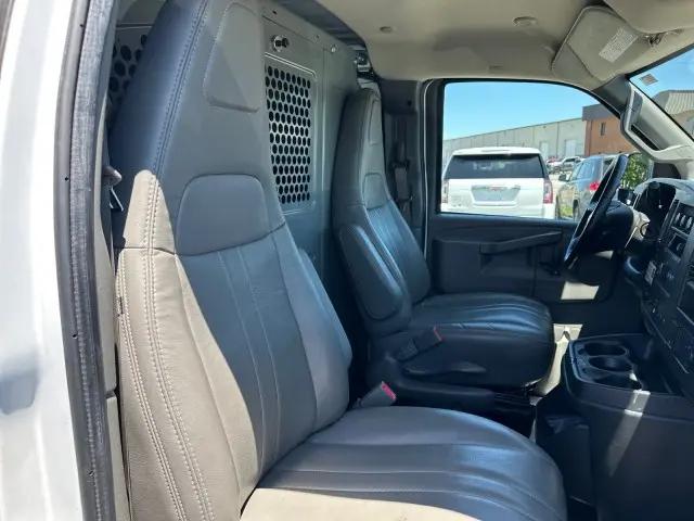 2022 Chevrolet Express Cargo Van RWD 2500 Regular Wheelbase WT