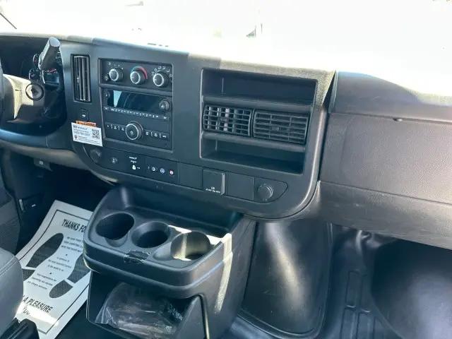 2022 Chevrolet Express Cargo Van RWD 2500 Regular Wheelbase WT