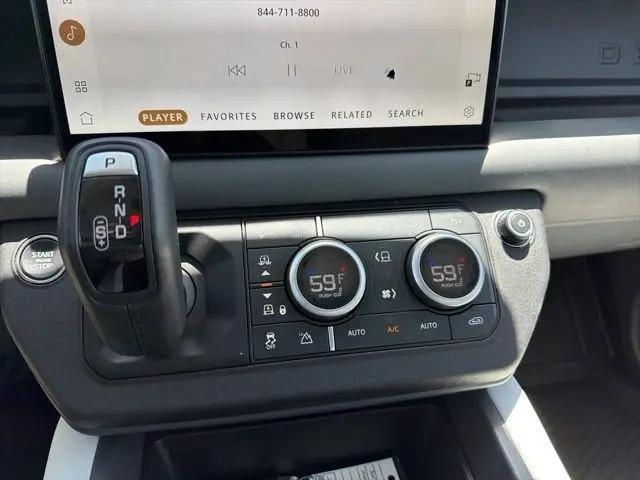 2025 Land Rover Defender 110 P500 X-Dynamic SE