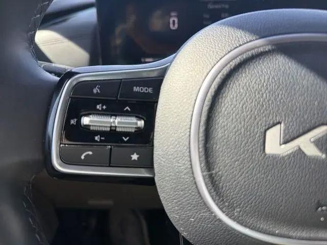 2025 Kia Carnival MPV LXS