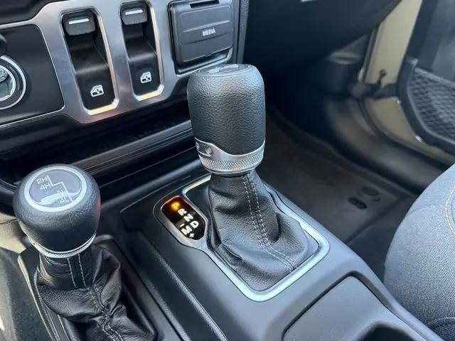 2025 Jeep Wrangler 2-Door Sport 4x4