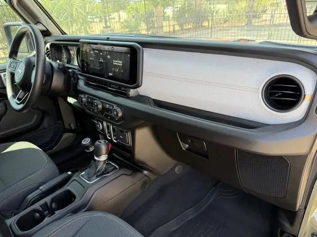 2025 Jeep Wrangler 2-Door Sport 4x4