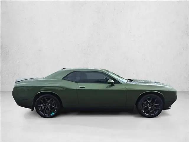 2022 Dodge Challenger SXT