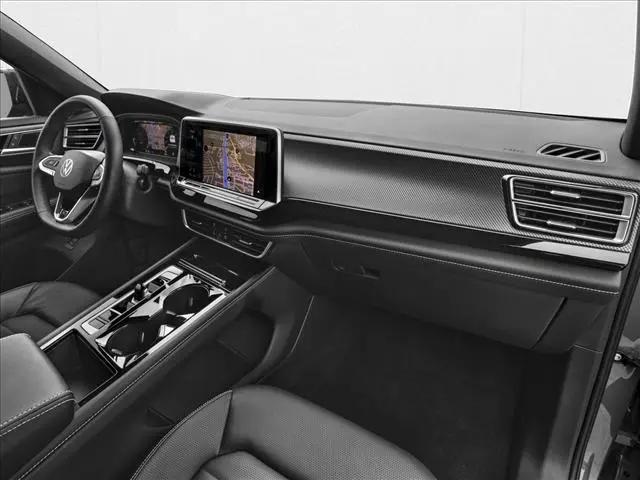 2026 Volkswagen Atlas Cross Sport SEL R-Line Black