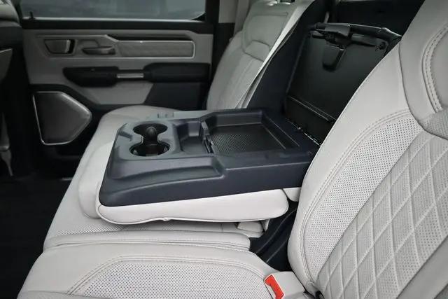 2025 Ram 1500 Tungsten Crew Cab 4x4 57 Box