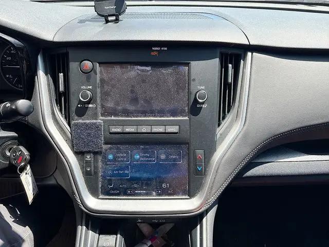 2022 Subaru Legacy 2.5i