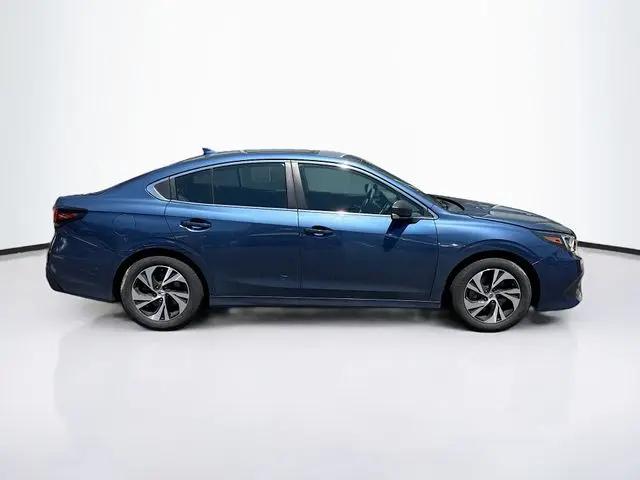 2022 Subaru Legacy 2.5i