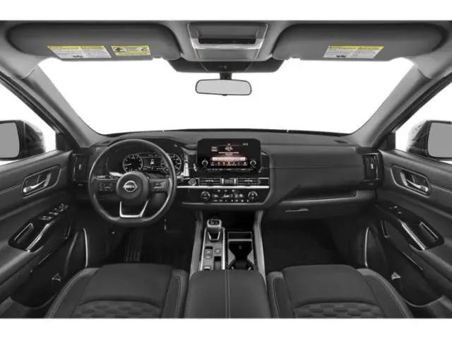 2023 Nissan Pathfinder SL 4WD
