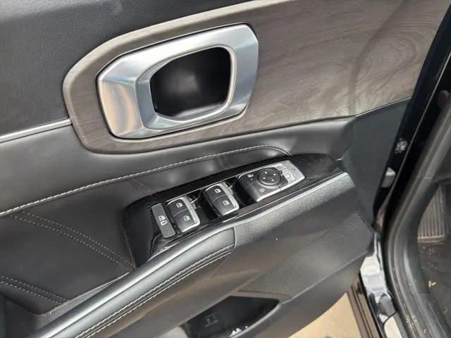 2025 Kia Sorento X-Line SX