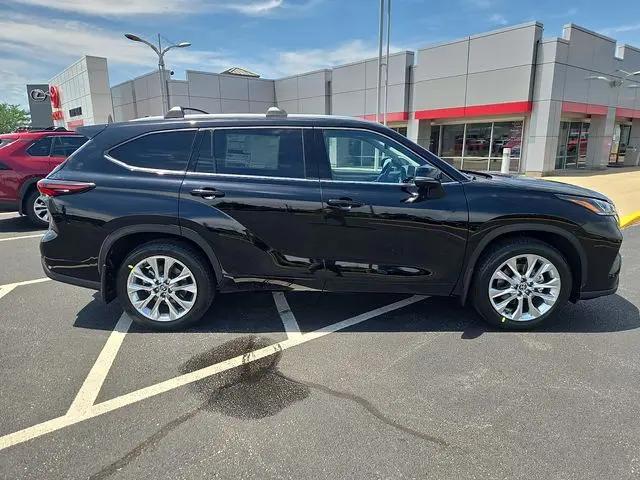 2026 Toyota Highlander Limited