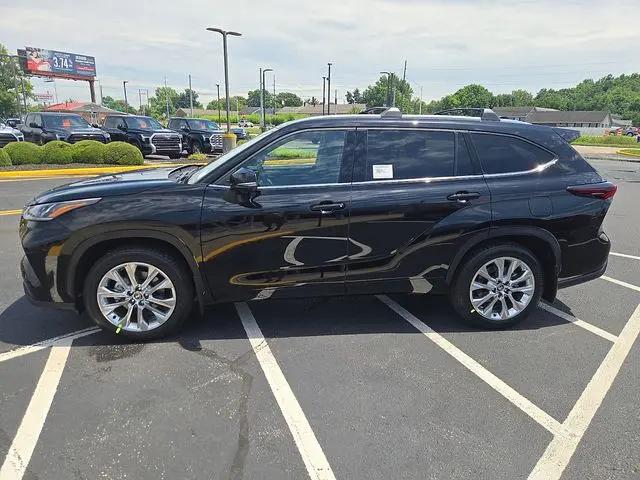 2026 Toyota Highlander Limited