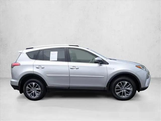 2016 Toyota RAV4 Hybrid XLE