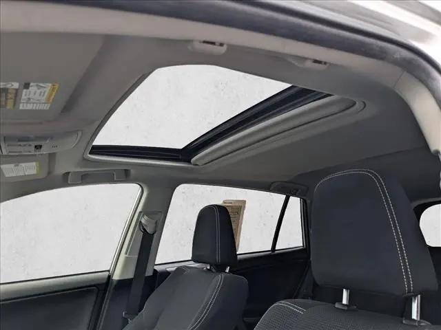 2016 Toyota RAV4 Hybrid XLE