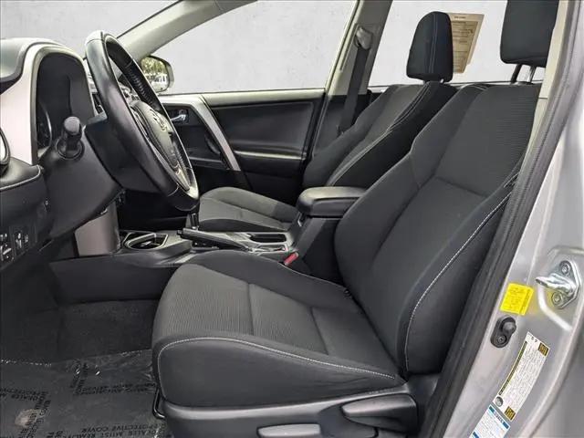 2016 Toyota RAV4 Hybrid XLE