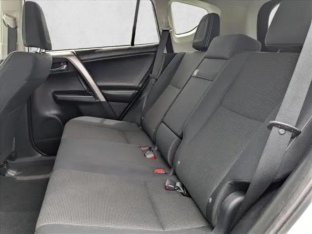 2016 Toyota RAV4 Hybrid XLE