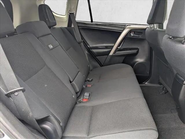 2016 Toyota RAV4 Hybrid XLE