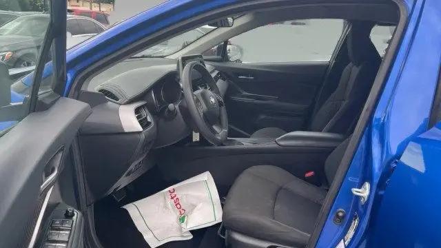 2020 Toyota C-HR LE