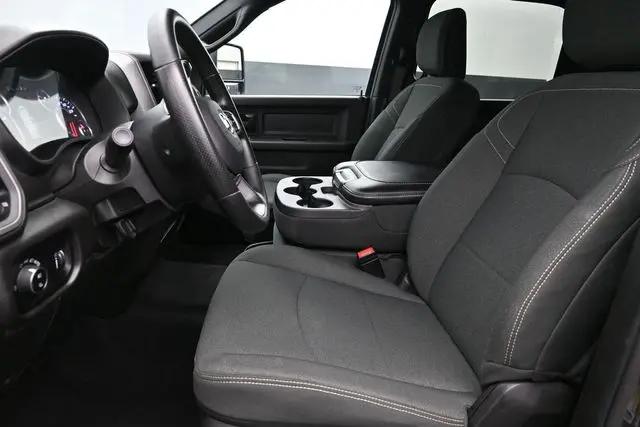 2025 Ram 3500 Tradesman Crew Cab 4x4 8' Box