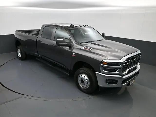 2025 Ram 3500 Tradesman Crew Cab 4x4 8' Box