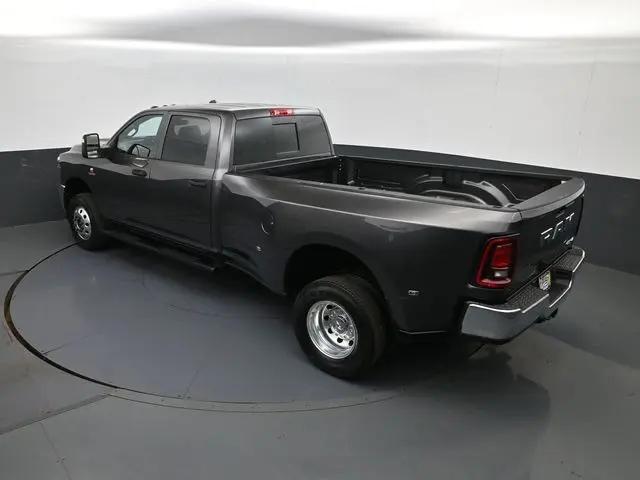 2025 Ram 3500 Tradesman Crew Cab 4x4 8' Box