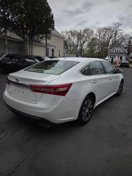 2017 Toyota Avalon XLE Premium