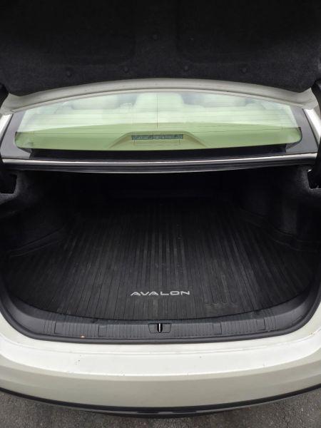 2017 Toyota Avalon XLE Premium
