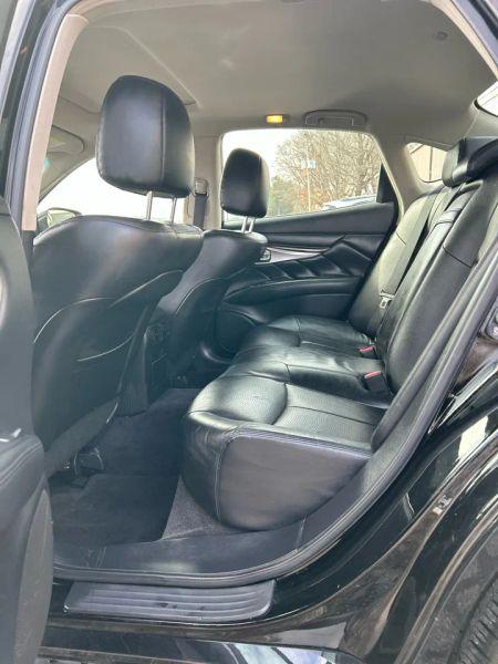 2015 INFINITI Q70 3.7X