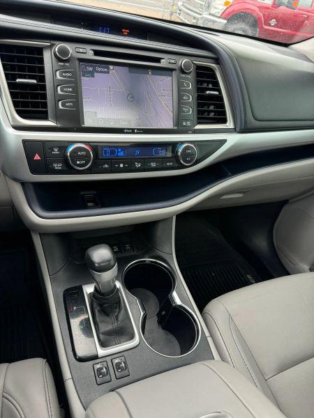 2015 Toyota Highlander XLE V6