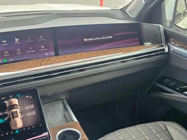 2025 Cadillac Escalade Sport Platinum