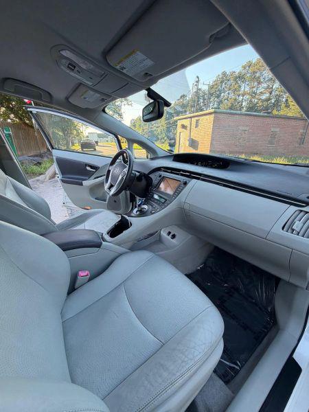 2010 Toyota Prius IV