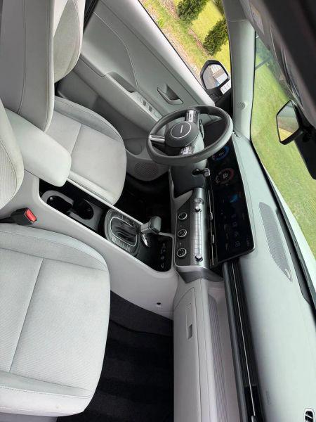 2024 Hyundai Kona SE