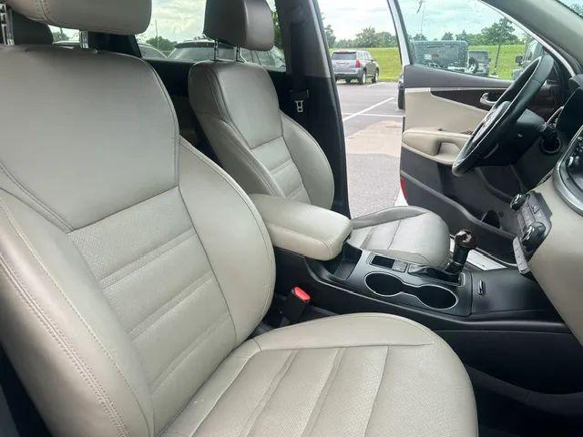 2017 Kia Sorento 2.4L LX