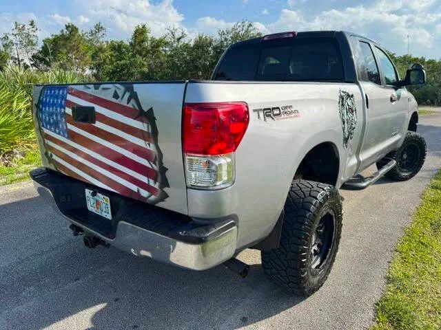 2010 Toyota Tundra Grade 5.7L V8
