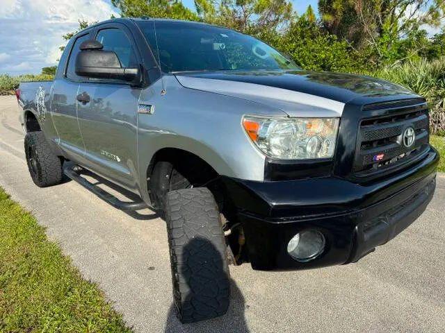 2010 Toyota Tundra Grade 5.7L V8