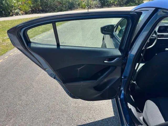 2017 Mazda Mazda3 Sport