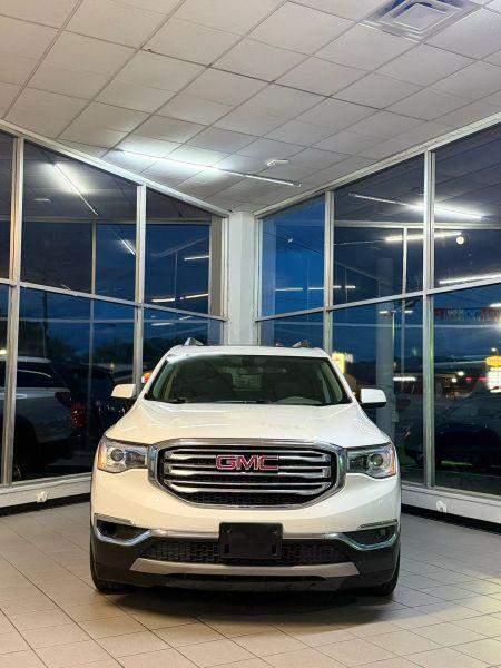 2017 GMC Acadia SLE-2