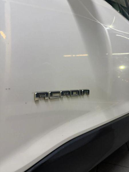 2017 GMC Acadia SLE-2