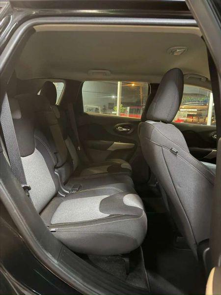2018 Jeep Cherokee Latitude FWD