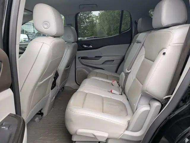2021 GMC Acadia FWD SLT