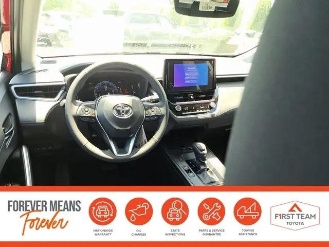 2026 Toyota Corolla Cross LE