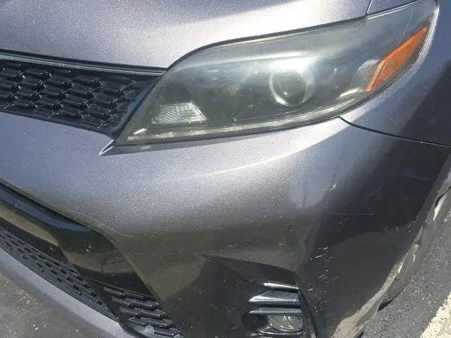 2018 Toyota Sienna SE 8 Passenger