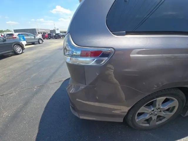 2018 Toyota Sienna SE 8 Passenger