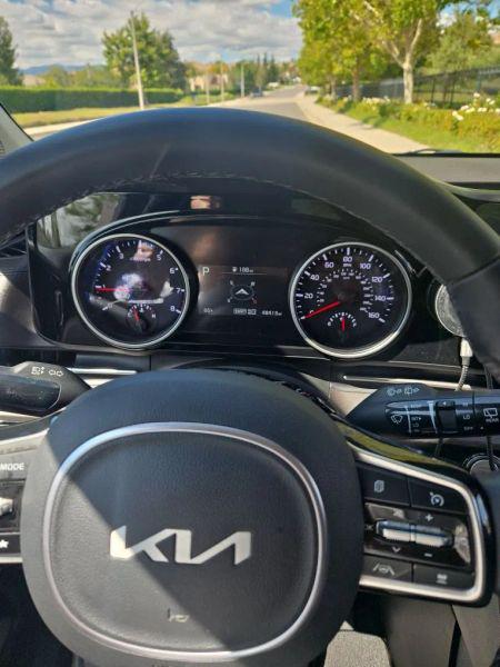 2023 Kia Carnival MPV EX