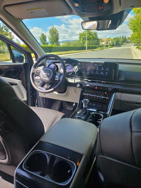 2023 Kia Carnival MPV EX