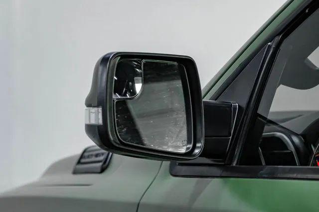 2019 Ram 1500 Big Horn/Lone Star Crew Cab 4x4 5'7" Box