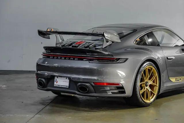 2020 Porsche 911 Carrera 4